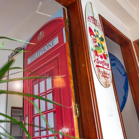 Gasthuis Paz & - Peace & Nazaré