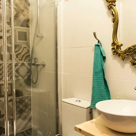 Paz & - Peace & Gasthuis